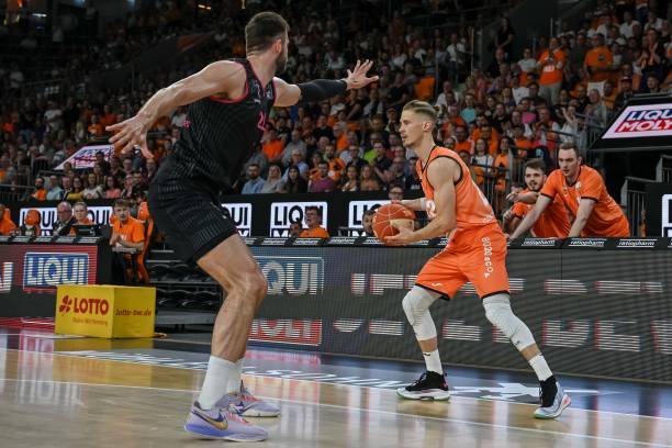 目前面临的 目前面临的