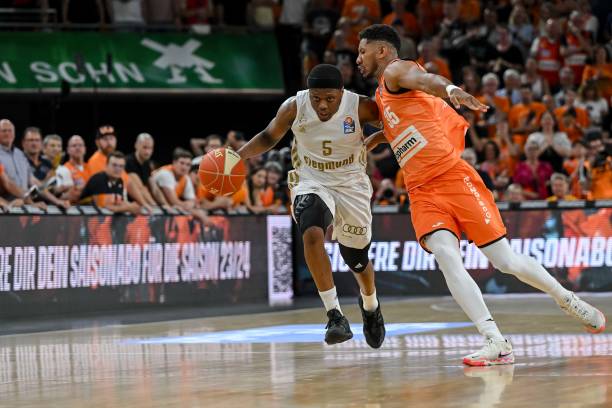 贝林厄姆对 贝林厄姆对